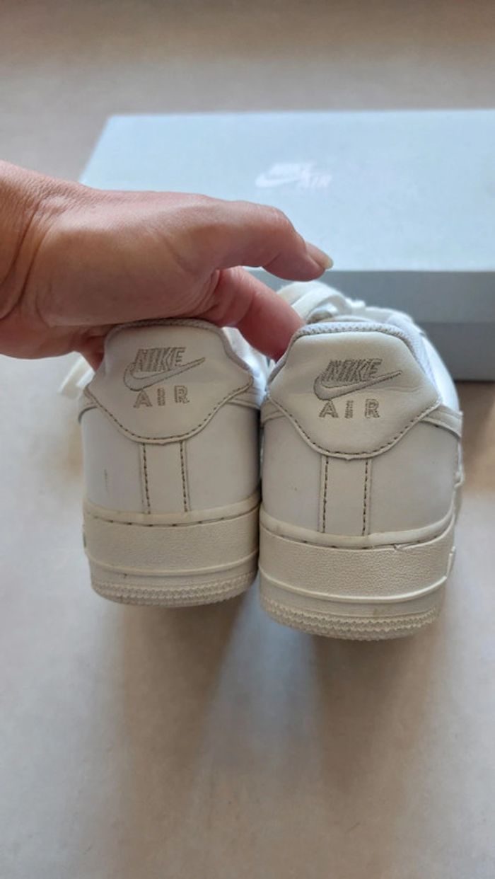 Baskets NIKE pointure 40 - photo numéro 6