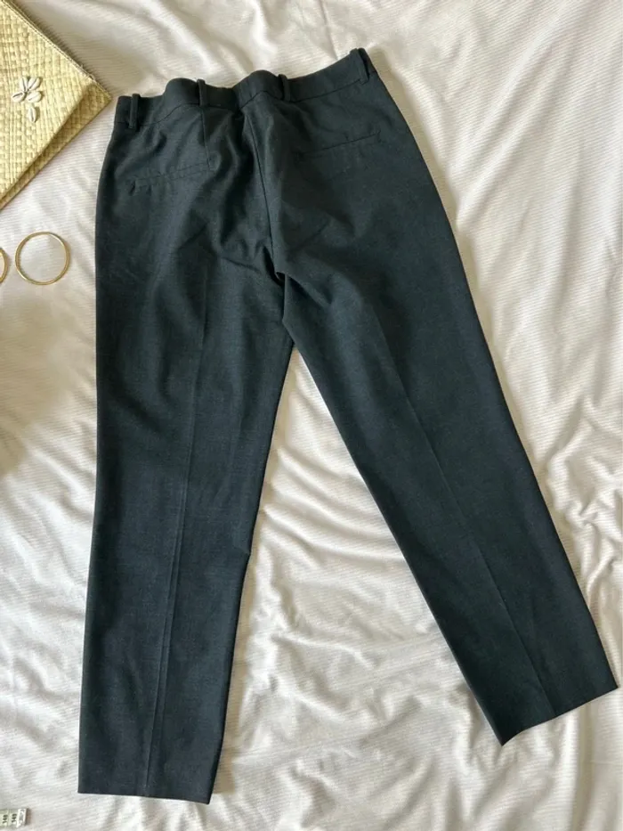 Pantalon ajusté, gris Zara taille M - photo numéro 2