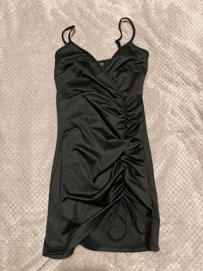 Robe moulante noir