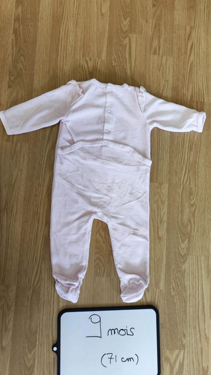pyjama en velours taille 9 mois - photo numéro 3