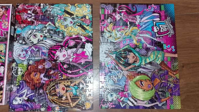 Puzzle Monster High dont 1 neuf - photo numéro 2