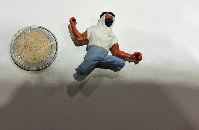 2 figurines anciennes timpotoys - photo numéro 6