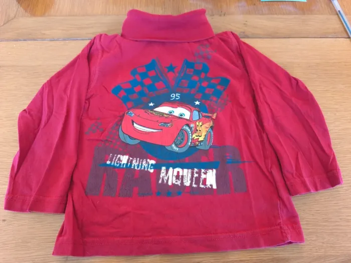 310795 sous pull rouge garçon 3 ans car's