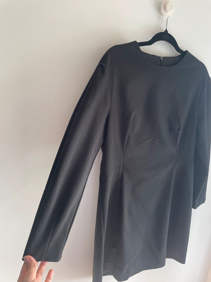 Robe noire chic Mango - photo numéro 2