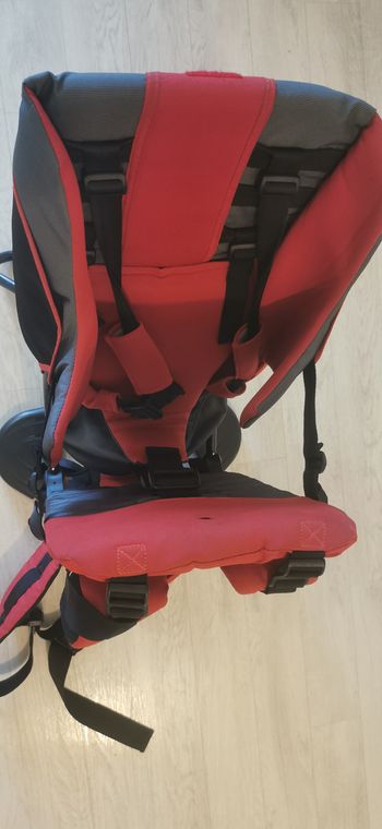 Porte bébé randonnée Aubert