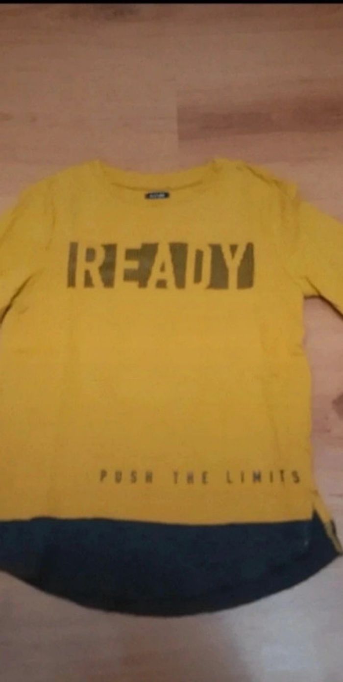 Tee-shirt manche longue garçons taille 8 ans - photo numéro 2