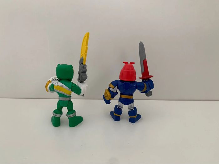 Lot 2 figurines Power rangers - photo numéro 2