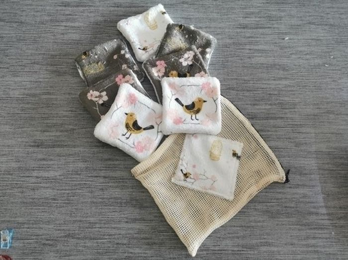 Lingettes démaquillante - photo numéro 3