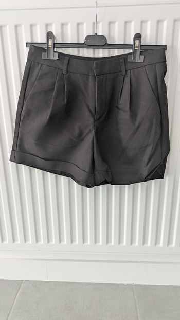 Short élégant