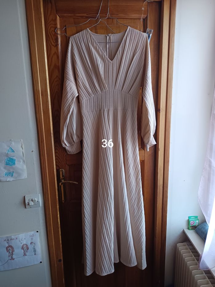 Robe - photo numéro 2