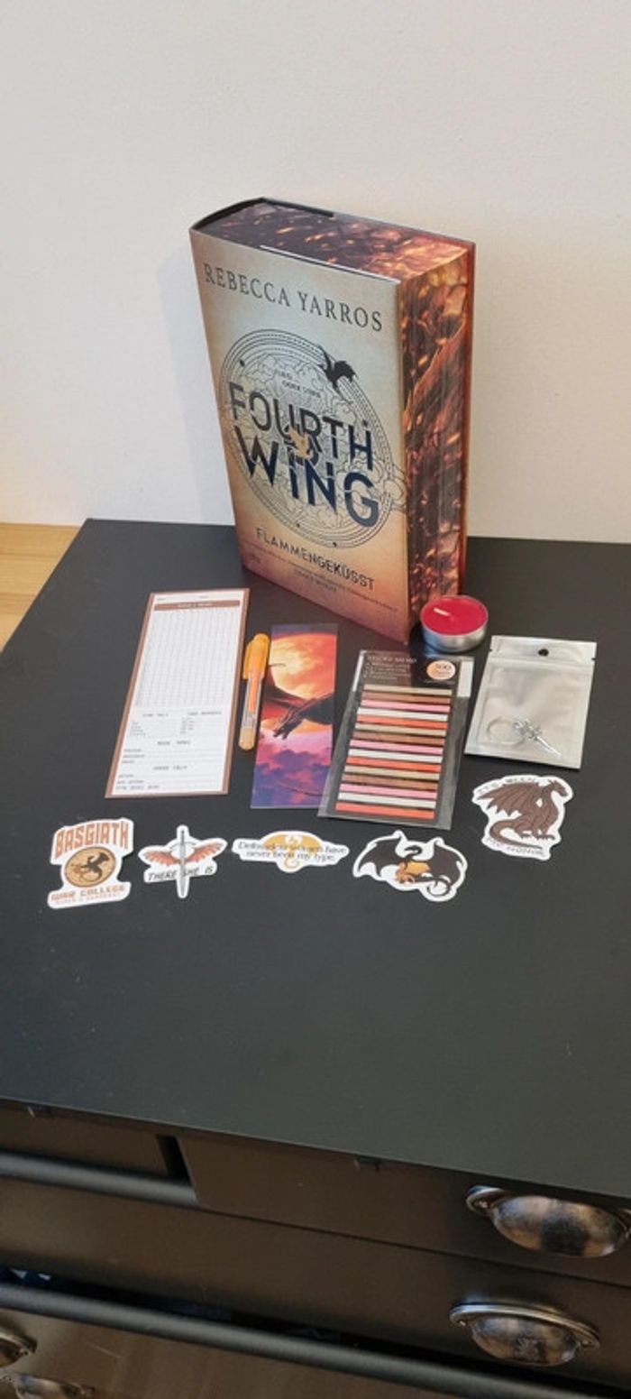 Box Fourth Wing Bucherbuchse german limited + Goodies - photo numéro 17