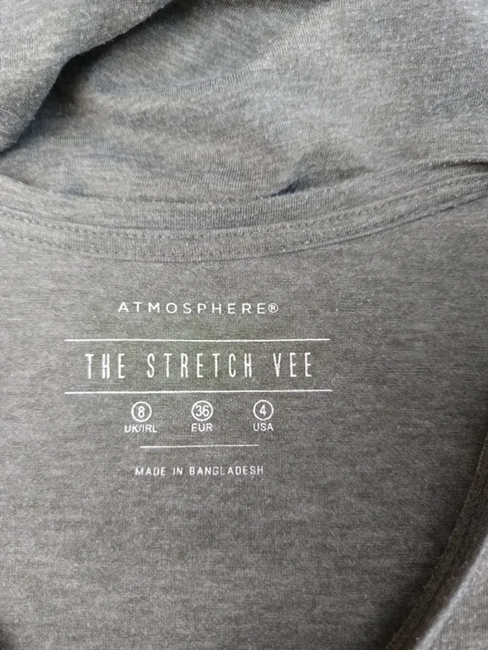 T-shirt taille 36 - photo numéro 5