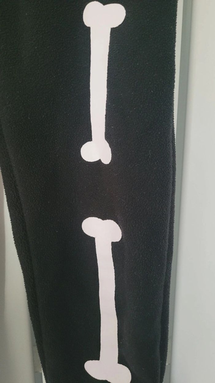 Pilou Pilou squelette - photo numéro 4