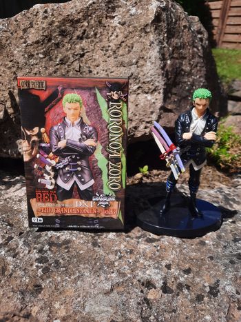 Figurine Zoro Roronoa One Piece Red