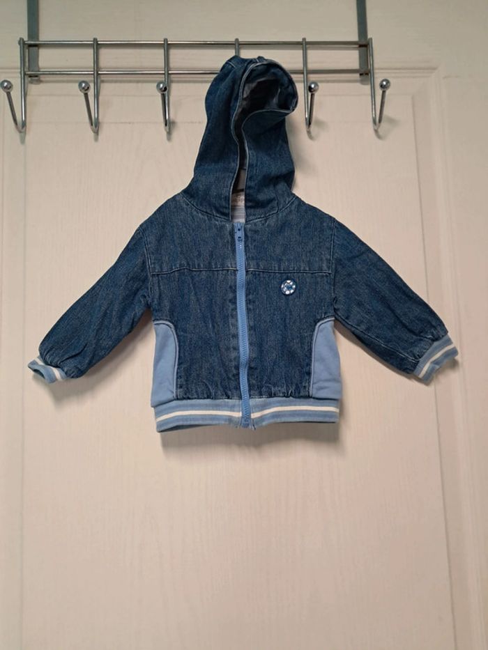 Veste en jean's 6 mois