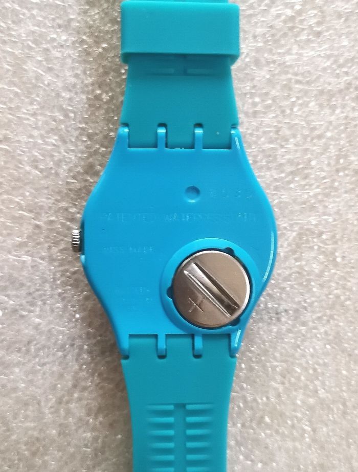 Montre SWATCH Collecteur "Rise Up" - photo numéro 4