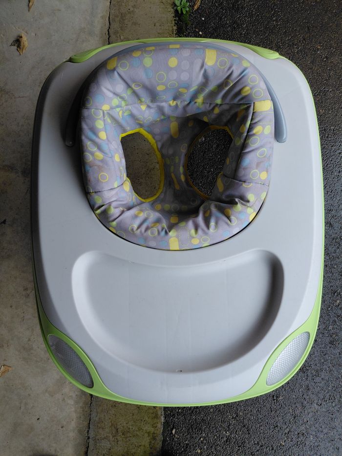 Trotteur chicco - photo numéro 5