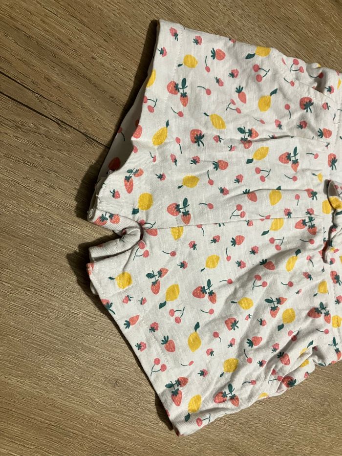Combishort 6 mois 🍓🍋 - photo numéro 3