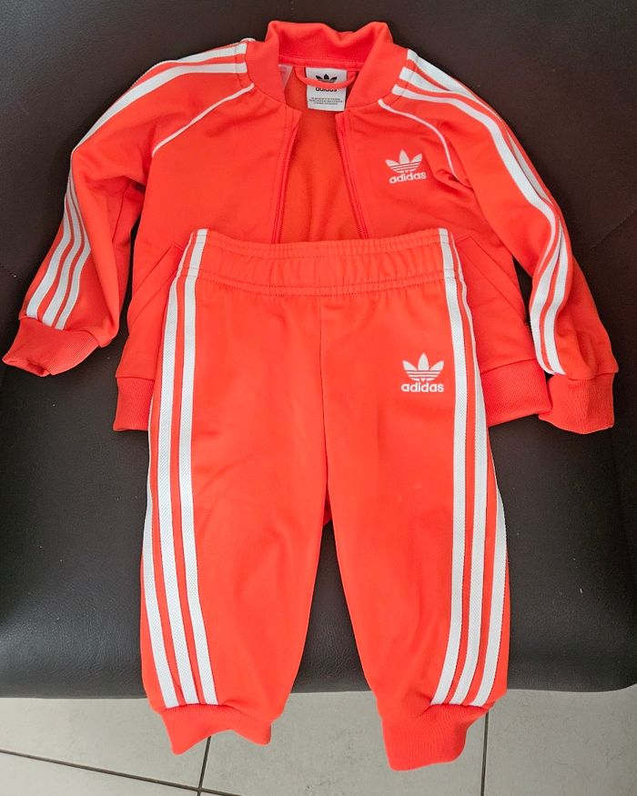 Ensemble Adidas 6-9 mois