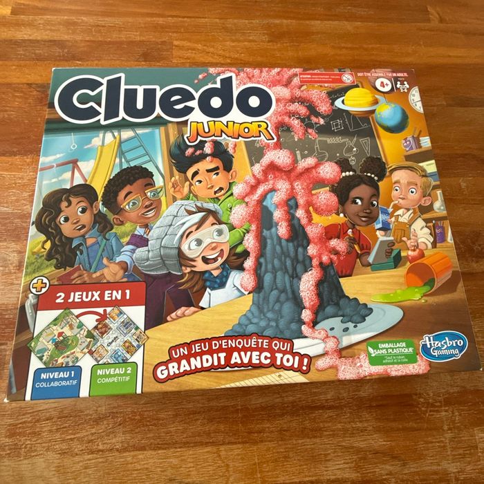 Jeux de société Cluedo junior 2 jeux en 1