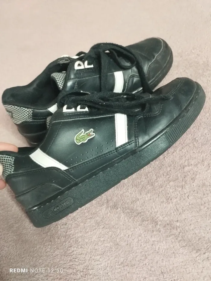 Baskets Lacoste pointure 37