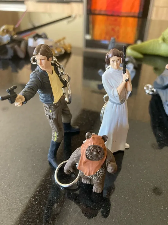 Figurines - photo numéro 4
