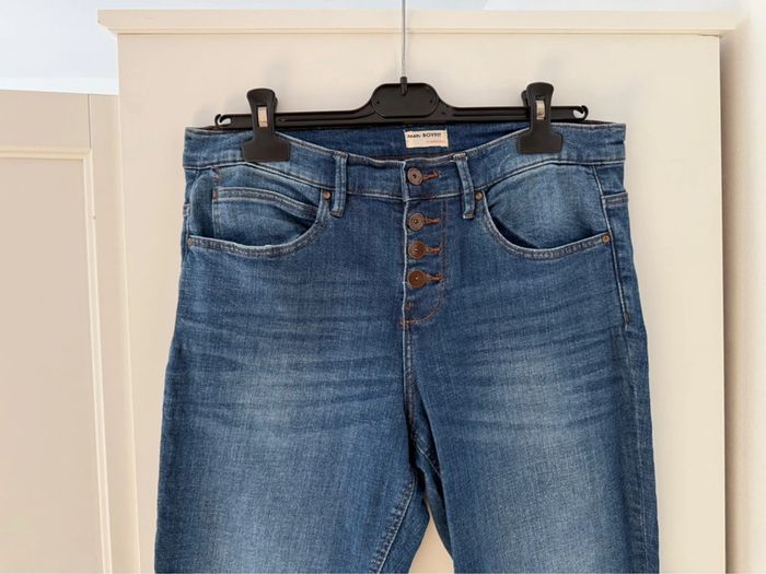 Superbe jean neuf Camaïeu mon boyfit taille haute 🌸 38 - photo numéro 2