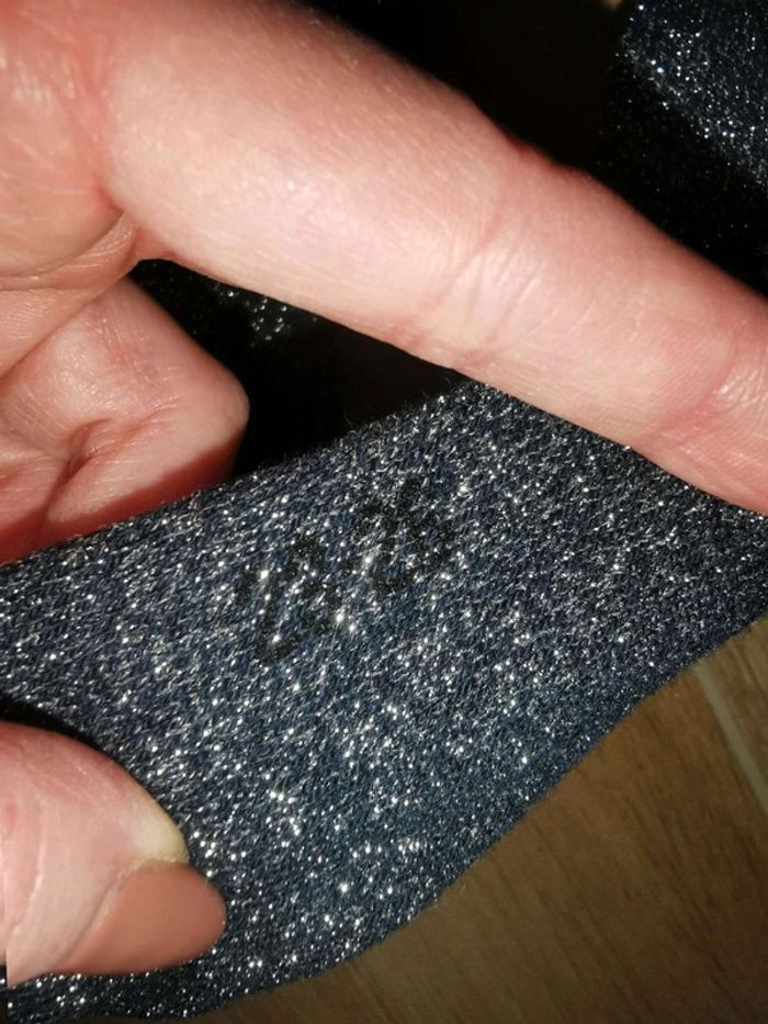 Paire de collants pailleté 23-26 - photo numéro 3