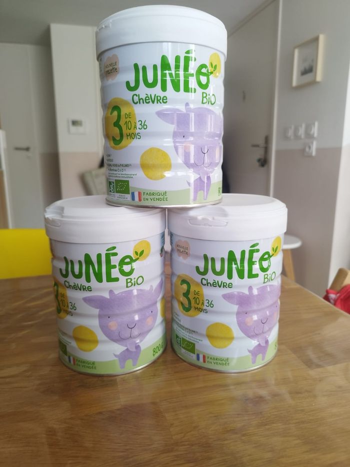 Lot 3 boîtes lait chèvre Juneo 3eme âge