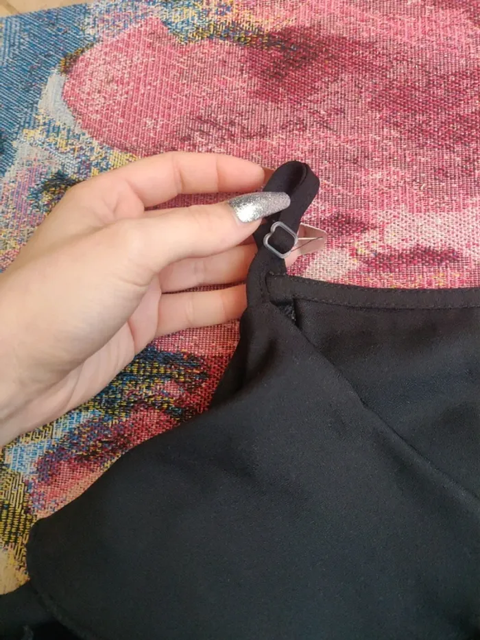 Blouse épaule dénudé - photo numéro 4