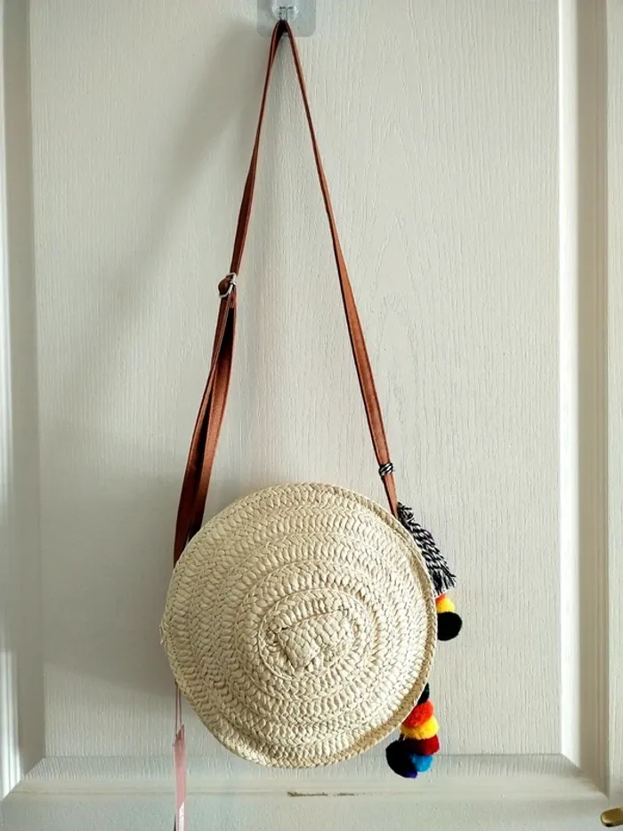 Sac à main rond Bestini collection neuf - photo numéro 2