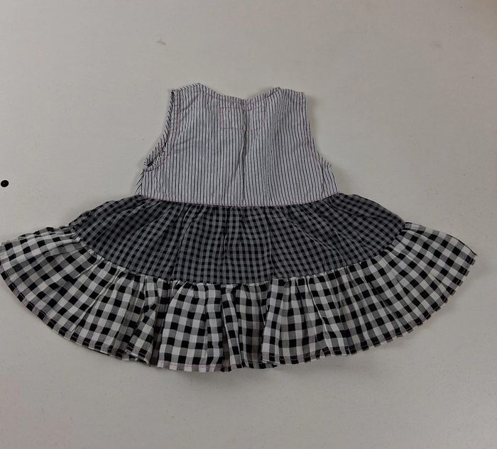 Robe d'été taille 9 mois - photo numéro 2
