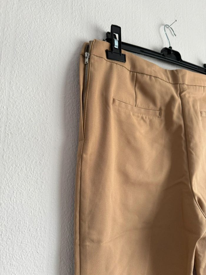 Pantalon 7/8 taille 42 neuf - photo numéro 3