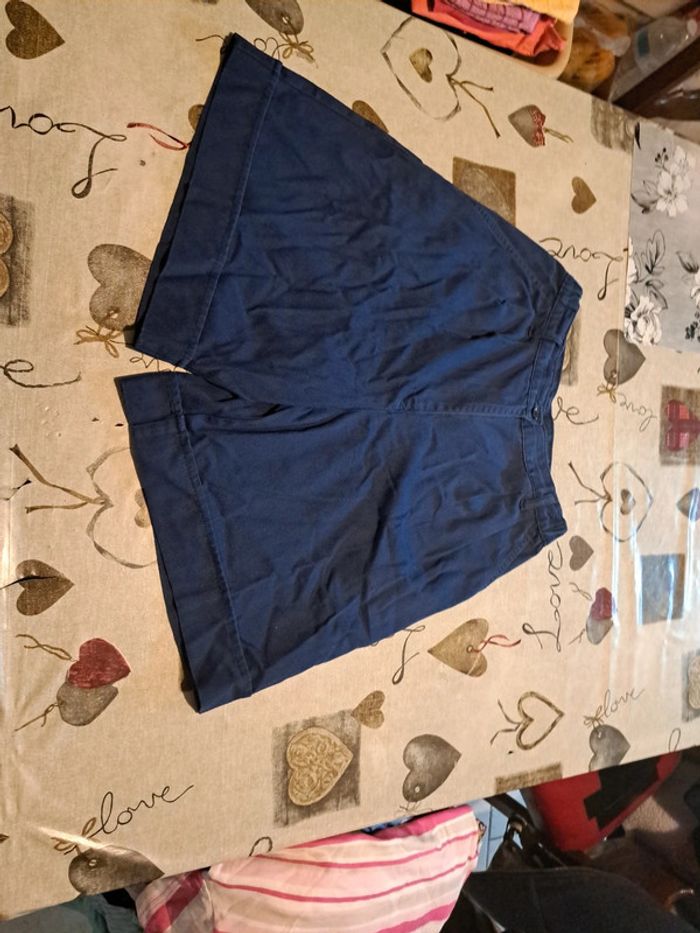 Short homme taille 40