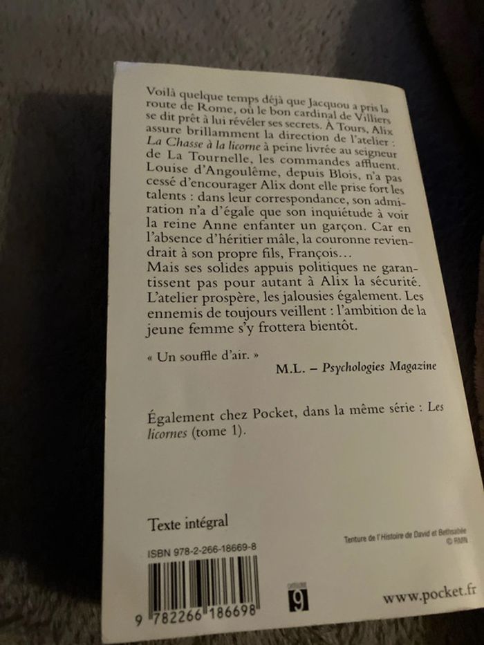 Les vierges du Vatican - photo numéro 2