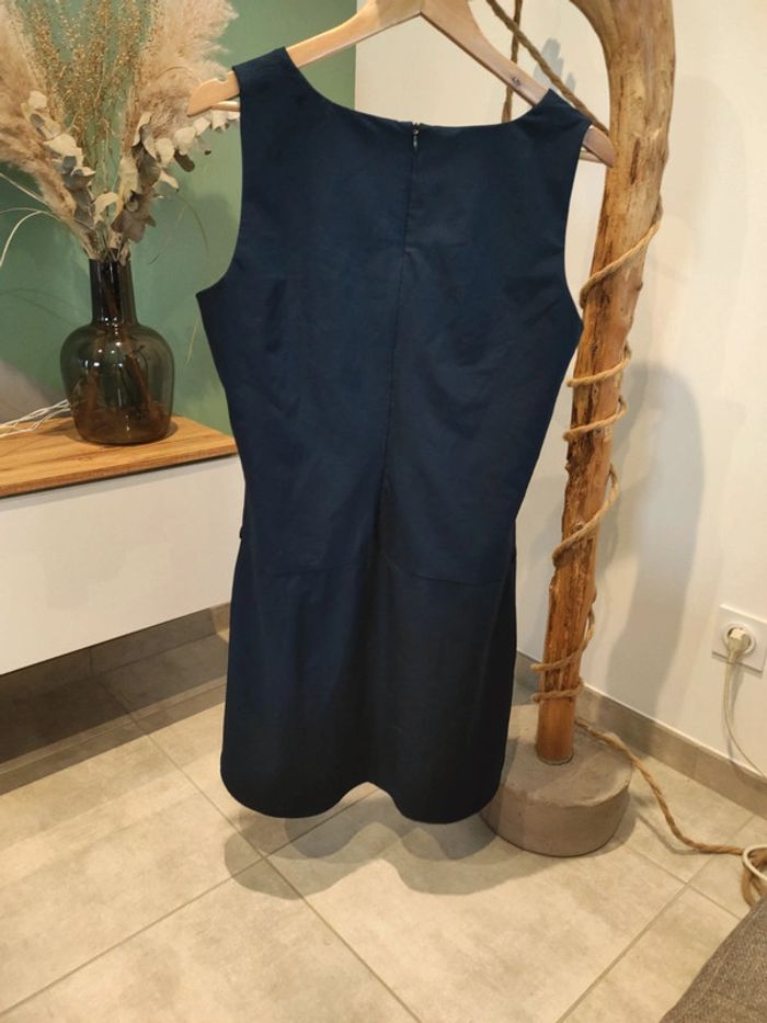 Robe bleue - photo numéro 2