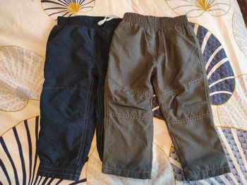 Lot 2 jogging 18mois