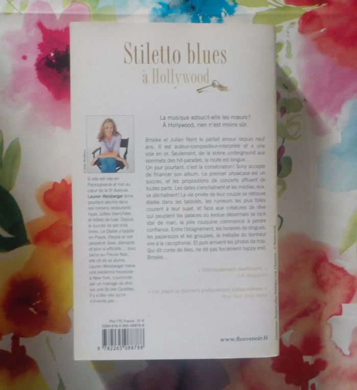 Stiletto blues à Hollywood de Lauren Weisberger Ed. Fleuve Noir - photo numéro 2