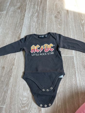 Body AC DC