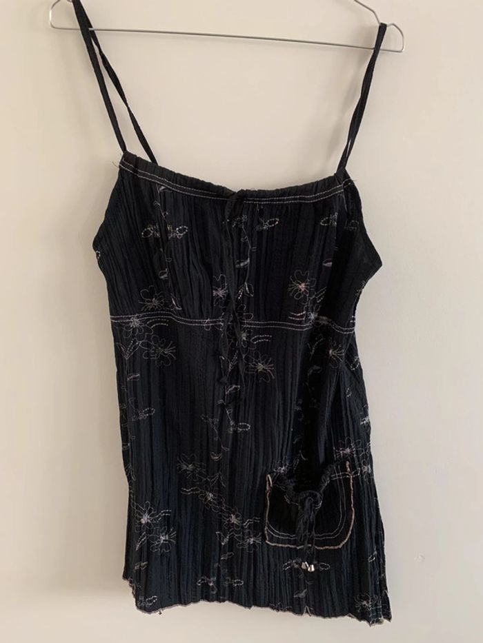 Tunique à fleurs brodées asymétrique TS