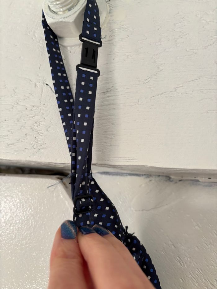 Cravate bleue - photo numéro 4