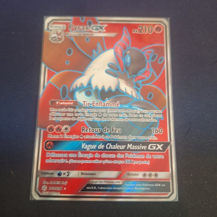 Carte Pokémon Pyrax GX 213/236 SL12 Eclipse Cosmique Soleil & Lune FR