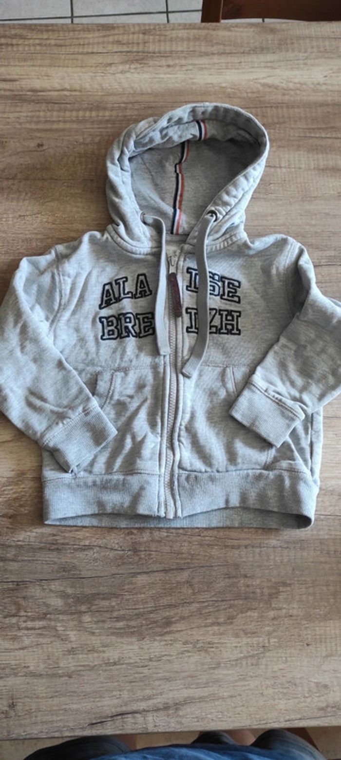gilet zippé avec capuche - photo numéro 3