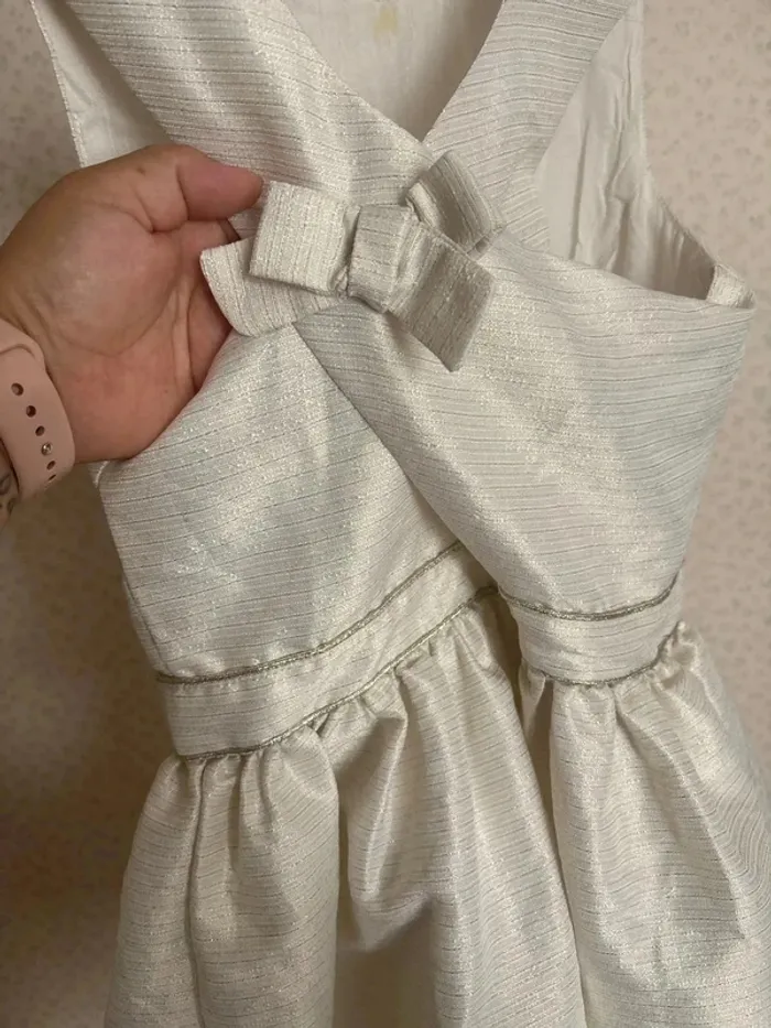 Robe de cérémonie 12ans marque kiabi - photo numéro 3