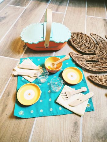🧺Jeu d'imitation - Dinette en bois et plastique panier pique nique -marque Djeco 