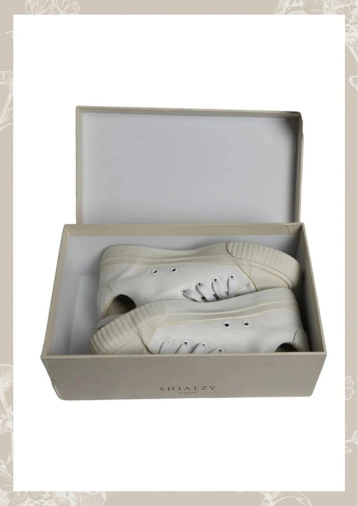 Baskets basses blanc cassé motif fleurie Shiatzy Taille 36 - photo numéro 9