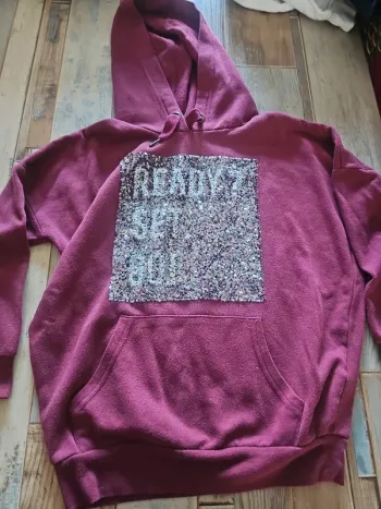 Sweat à capuche pour fille taille 10 ans marque gemo