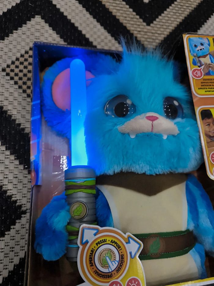 Peluche jedi parlant Disney neuf - photo numéro 2