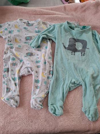 Lot de 2 pyjamas 1 mois
