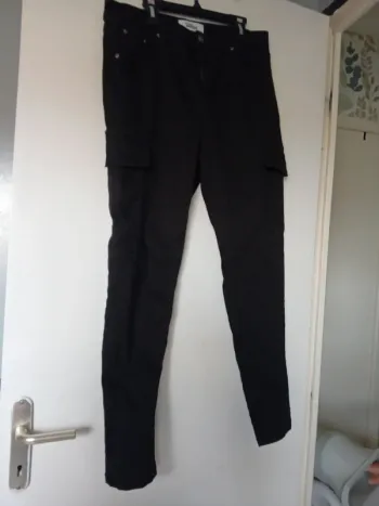 Jean skinny style cargo